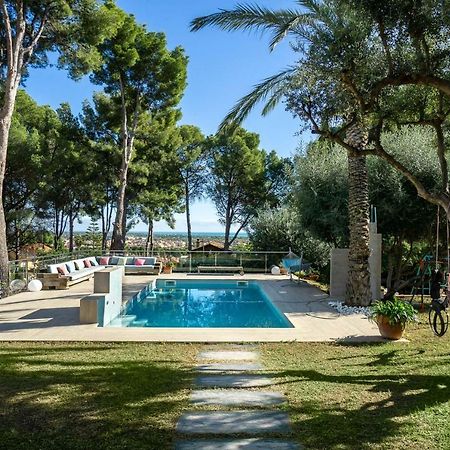 Villa Bella Vista Castelldefels Ngoại thất bức ảnh